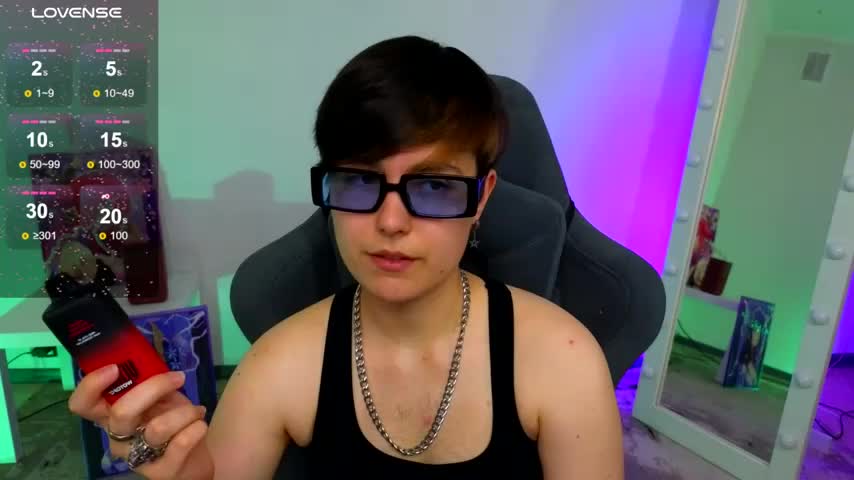 CharlieeAdams Live Sex December 14, 2025