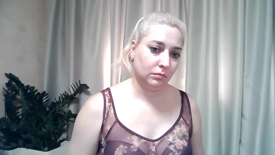 KickaIricka Live Sex December 13, 2025