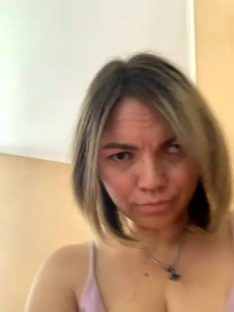 Ella-Pearlie Live Sex December 13, 2025