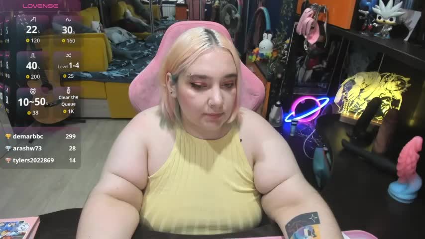 Softie_Sofy Live Sex December 14, 2025