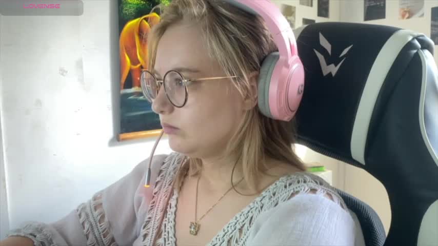 JacyWinslat Live Sex December 13, 2025