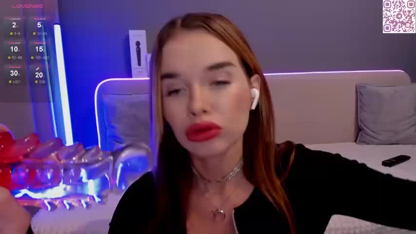 Malika_Lisan Live Sex December 14, 2025