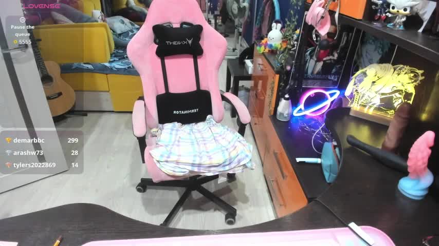 Softie_Sofy Live Sex December 14, 2025