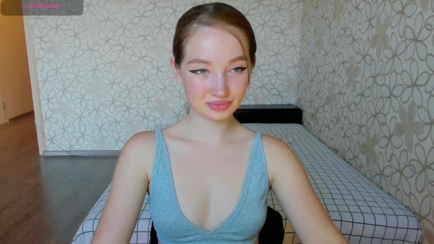 Lissa_Cristal Live Sex December 14, 2025
