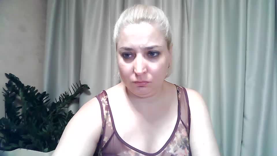 KickaIricka Live Sex December 13, 2025