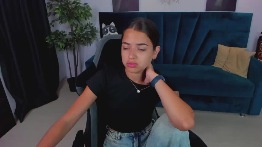 CharleneWoods Live Sex December 13, 2025