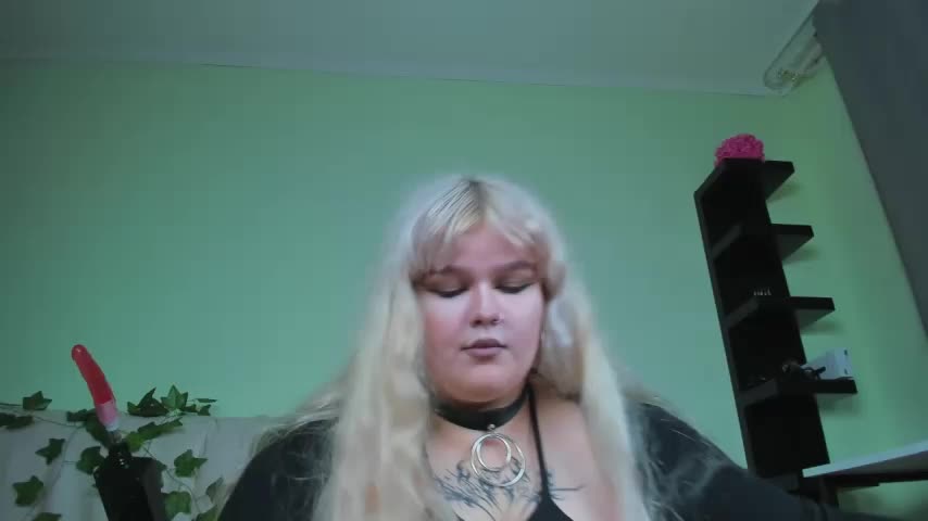 _CandyM1lky_ Live Sex December 13, 2025