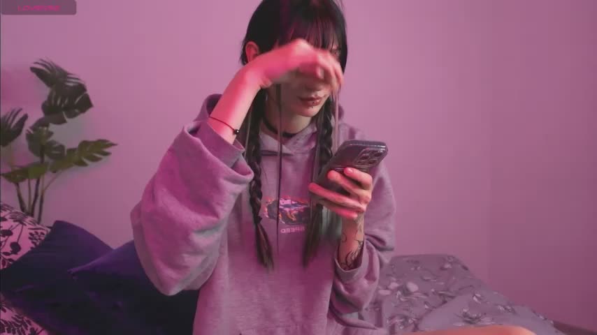 May_suki Live Sex December 17, 2025