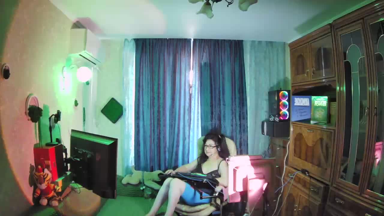 Infodar Live Sex December 15, 2025