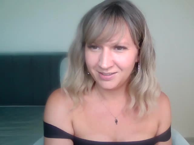 Florina-lu Live Sex December 13, 2025