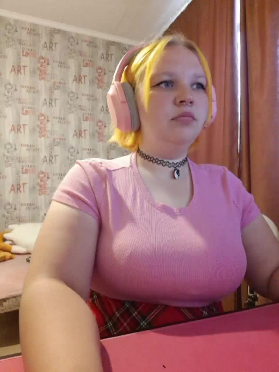 -MeooW- Live Sex December 13, 2025