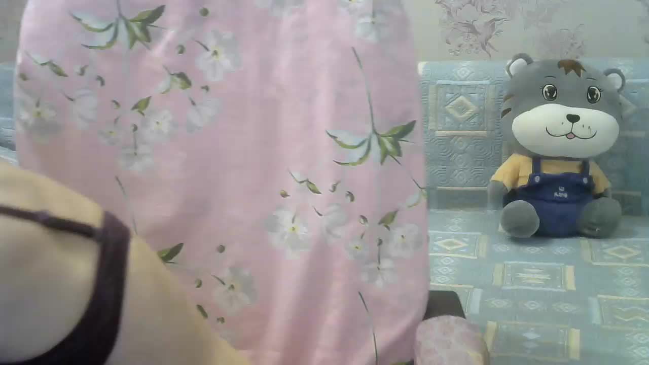 Red-Rose-777 Live Sex December 15, 2025