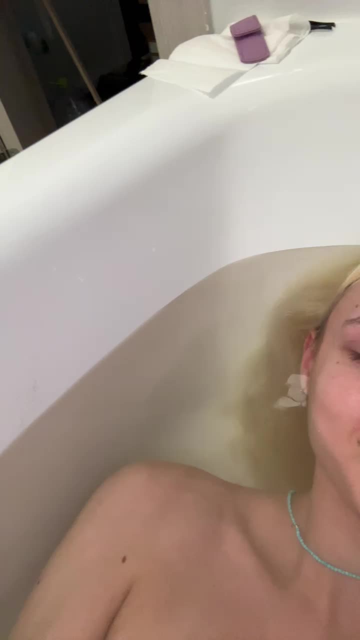 Angelina_1 Live Sex December 13, 2025