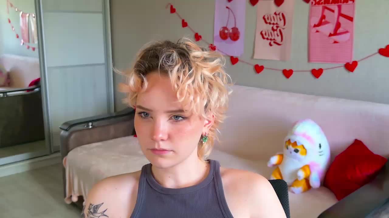 Cool-Love Live Sex December 12, 2025