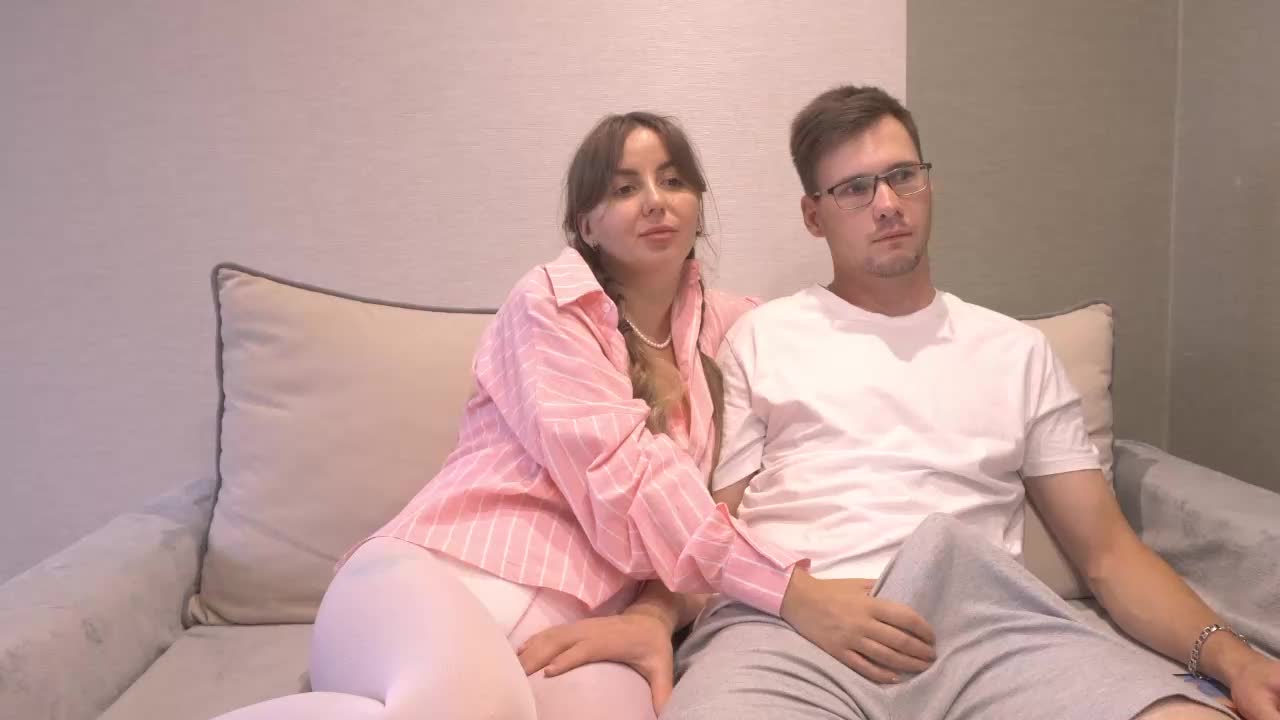 PashaAndMila Live Sex December 19, 2025