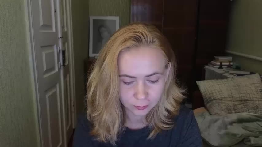 Riley_Roo Live Sex December 17, 2025