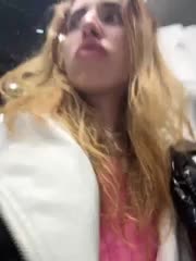 Etokiska Live Sex December 14, 2025