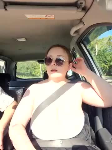 Caramel_pussy Live Sex December 17, 2025