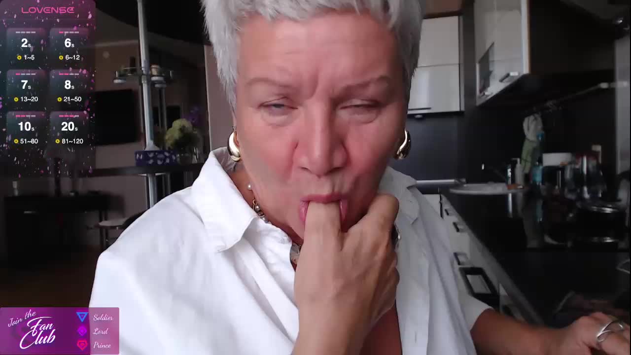 roxana-brooks Live Sex December 14, 2025