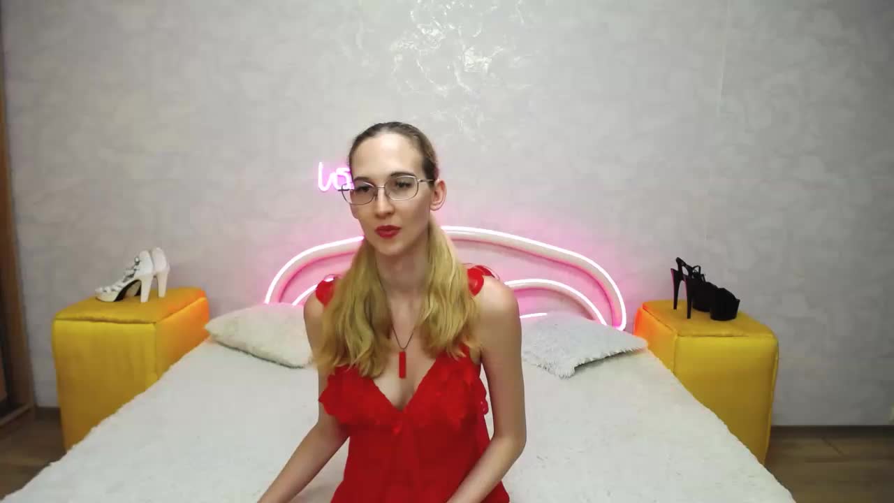 LizzieBrait Live Sex December 17, 2025