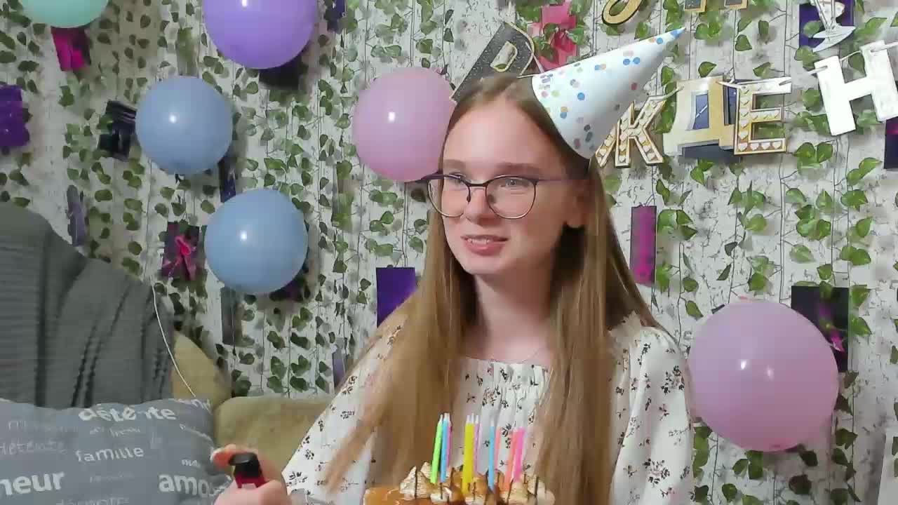 Stacey-Kiss Live Sex December 12, 2025