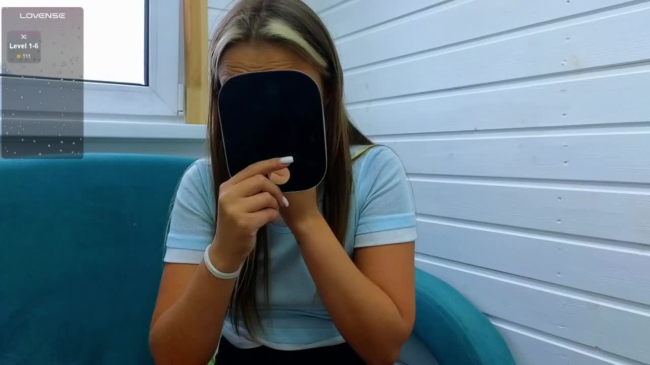 misss-vikki Live Sex December 18, 2025