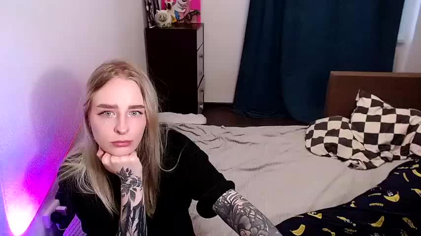 soalice Live Sex December 17, 2025