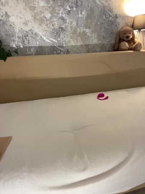 _I_123 Live Sex December 13, 2025