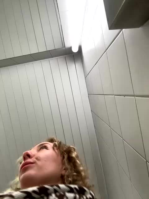 Shaurma- Live Sex December 17, 2025