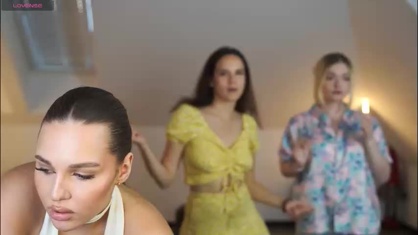 sheryl_elegance Live Sex December 17, 2025