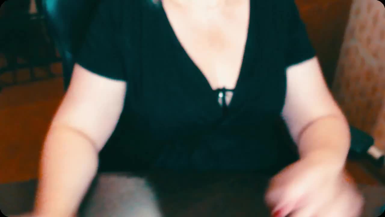 Alisa1917 Live Sex December 14, 2025