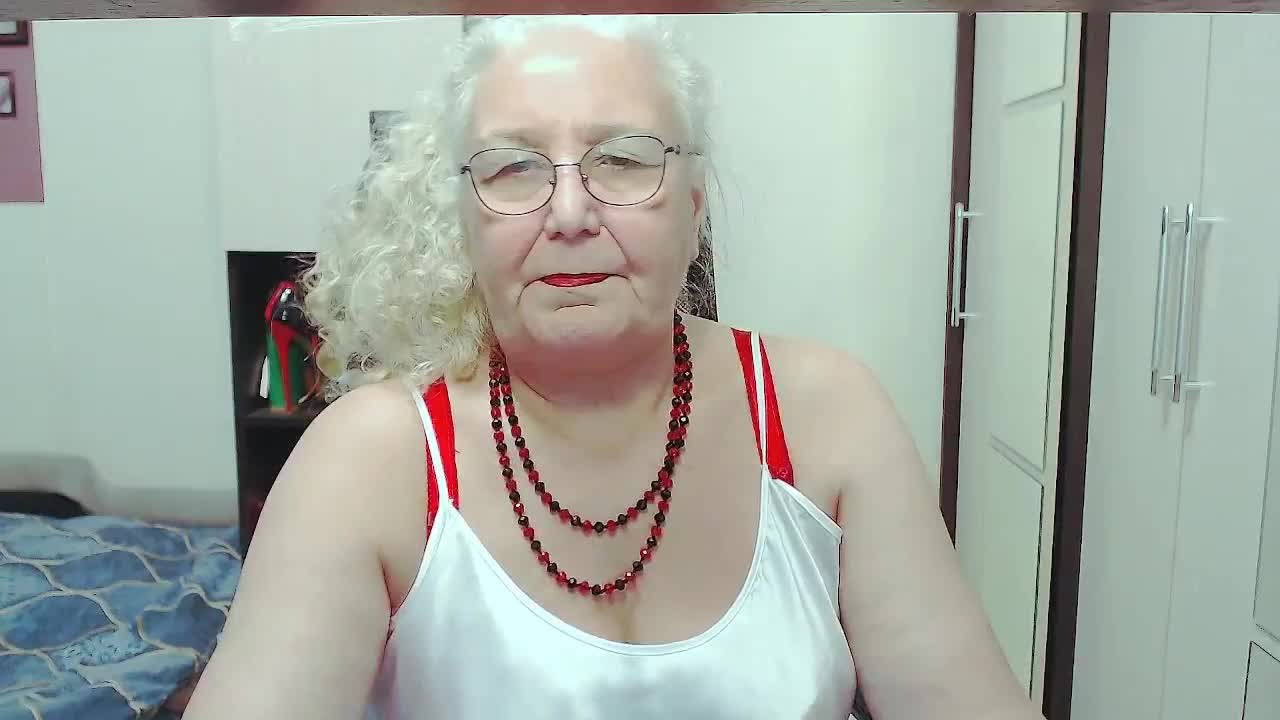 GrannyWants Live Sex December 17, 2025