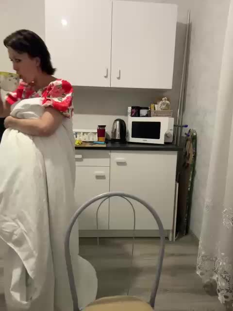 vik77777A Live Sex December 13, 2025