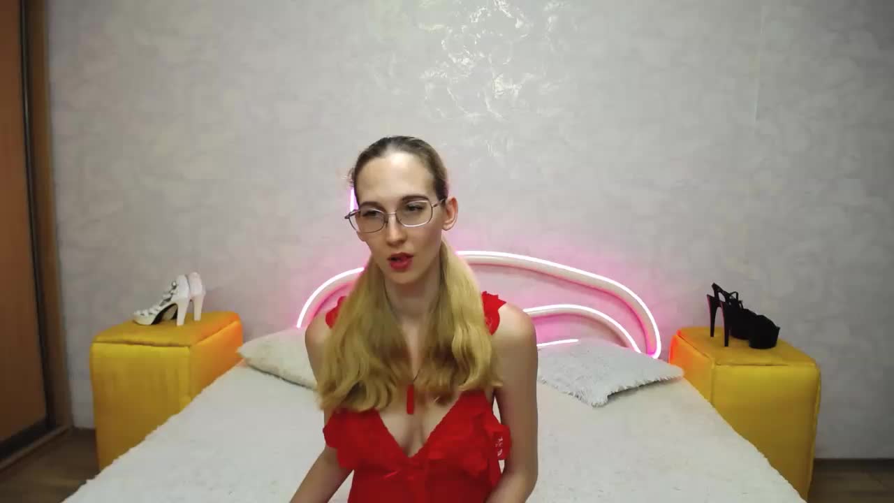 LizzieBrait Live Sex December 17, 2025
