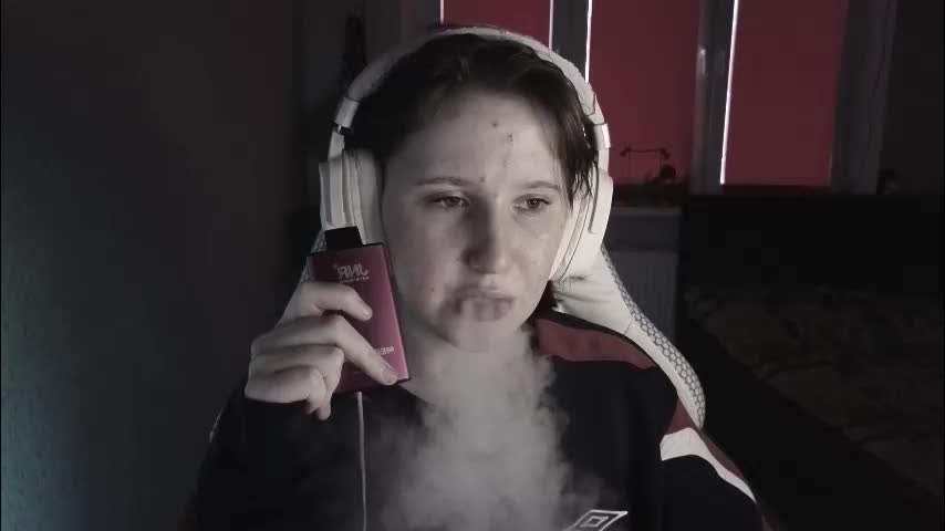 moon_avengers Live Sex December 13, 2025