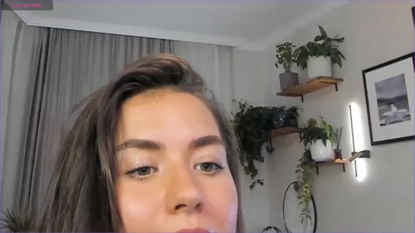 NicoleLuv Live Sex December 14, 2025