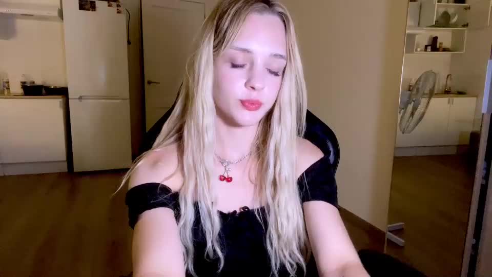 sailormoon666_ Live Sex December 17, 2025