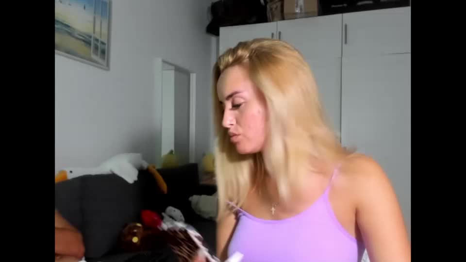 beatixxxandliam Live Sex December 13, 2025