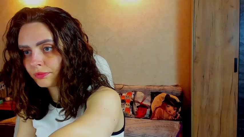 mia_grantes Live Sex December 15, 2025