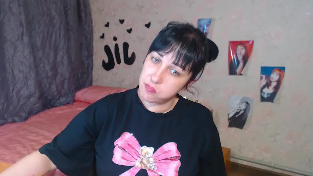 JillStevens Live Sex December 17, 2025