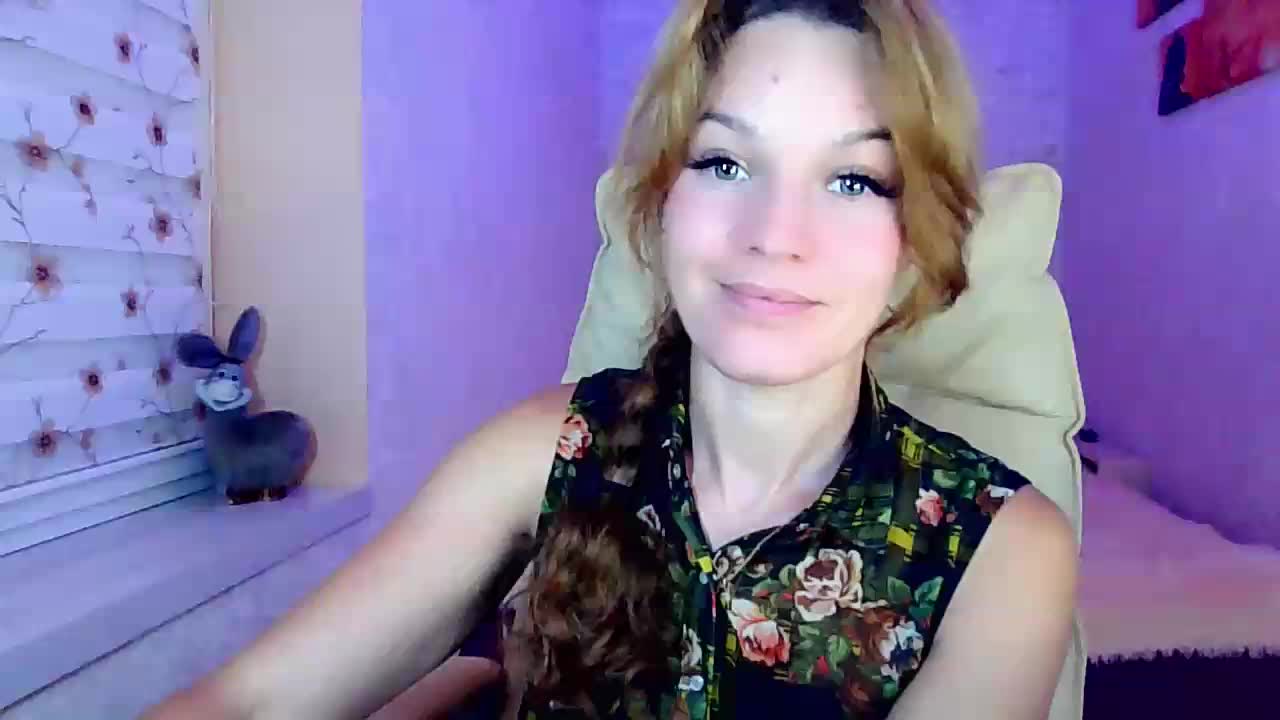 smilesss Live Sex December 13, 2025