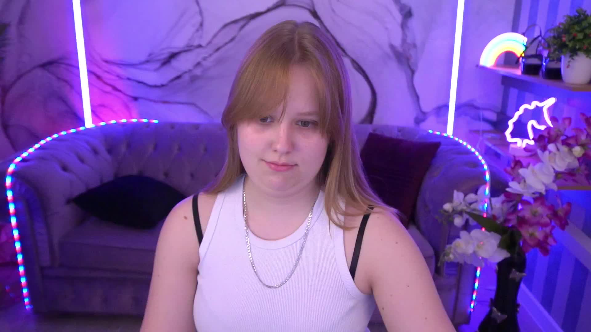 CrystallPaws Live Sex December 14, 2025