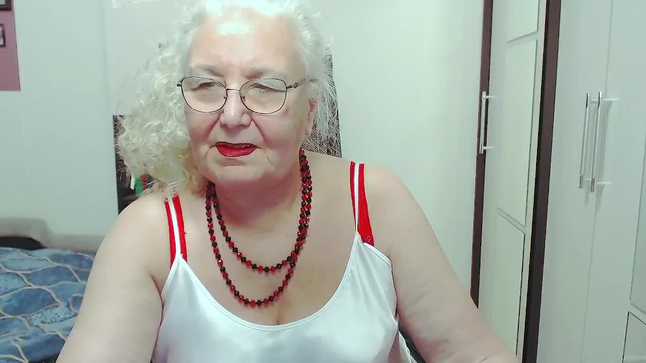 GrannyWants Live Sex December 17, 2025