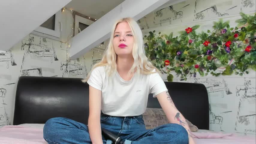 kliss Live Sex December 13, 2025