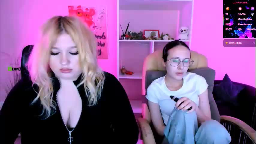 juli_kisss Live Sex December 13, 2025