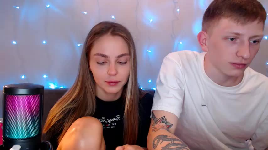 juliaanddima Live Sex December 17, 2025