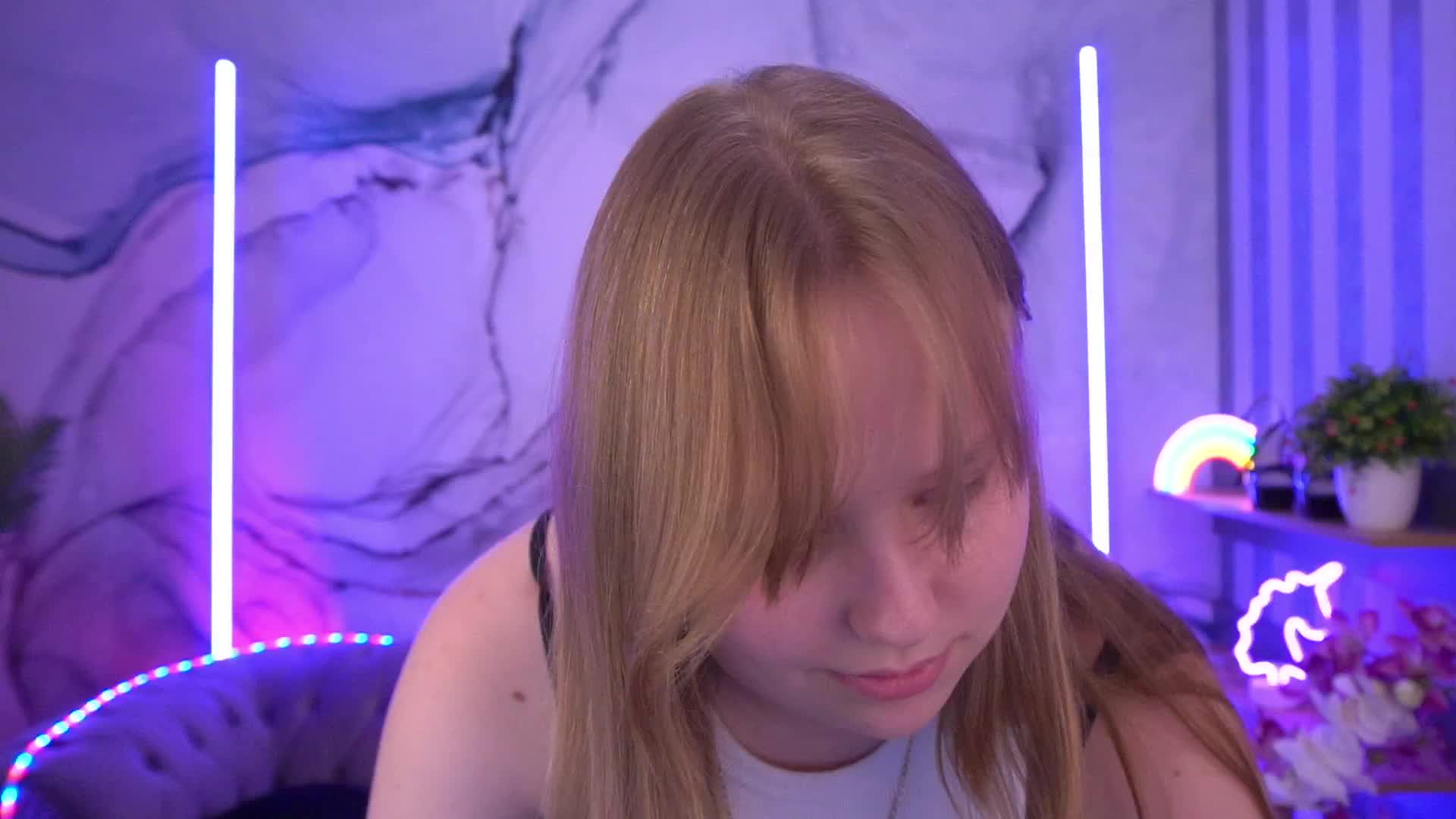 CrystallPaws Live Sex December 14, 2025