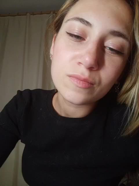 MilkyGirl Live Sex December 15, 2025