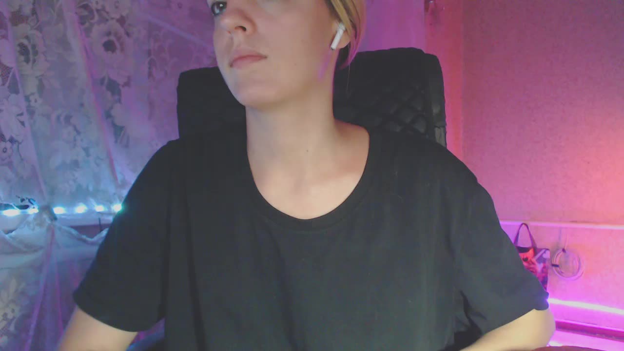 Babymuro4ka Live Sex December 17, 2025