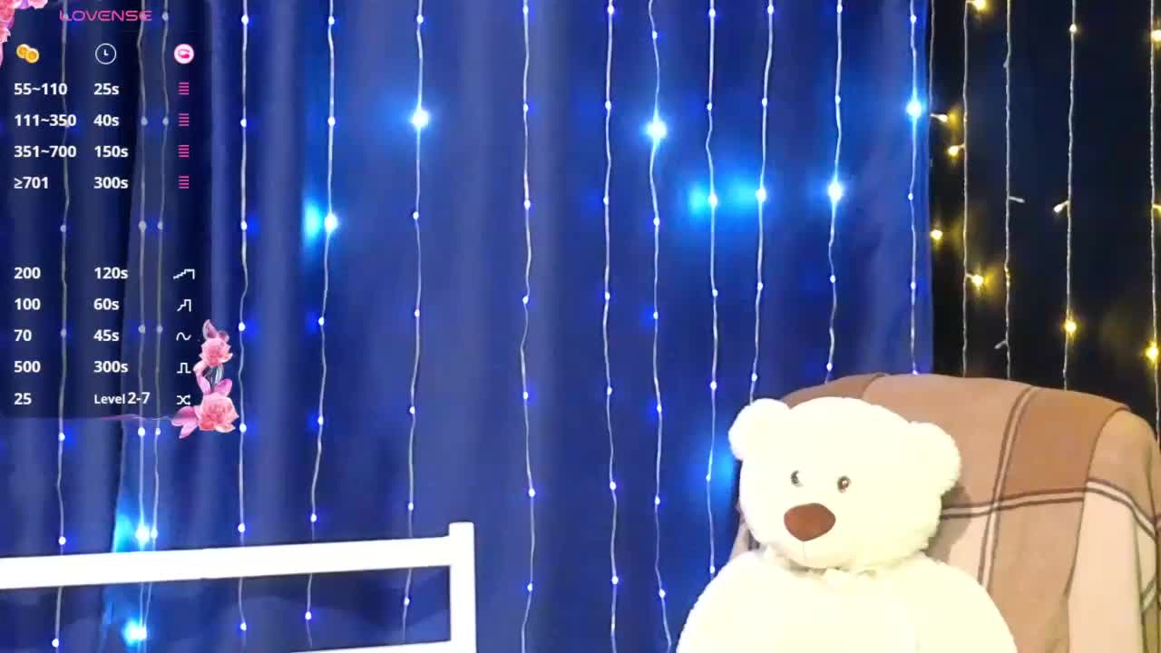 kiskaWEDNESDAY Live Sex December 17, 2025